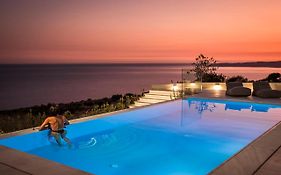 Oikos Boutique Residences Private Estate